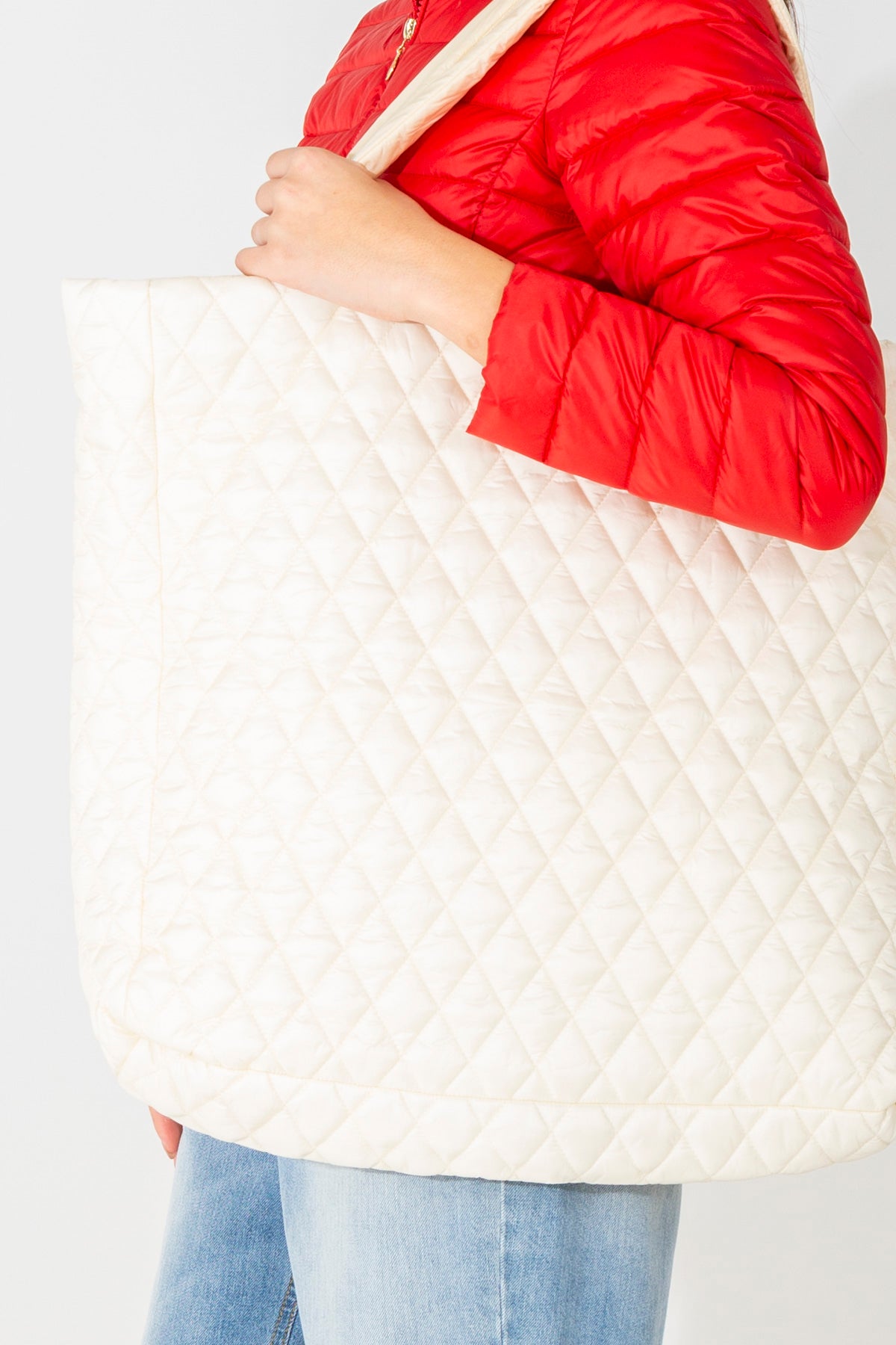 Quilted maxi bag