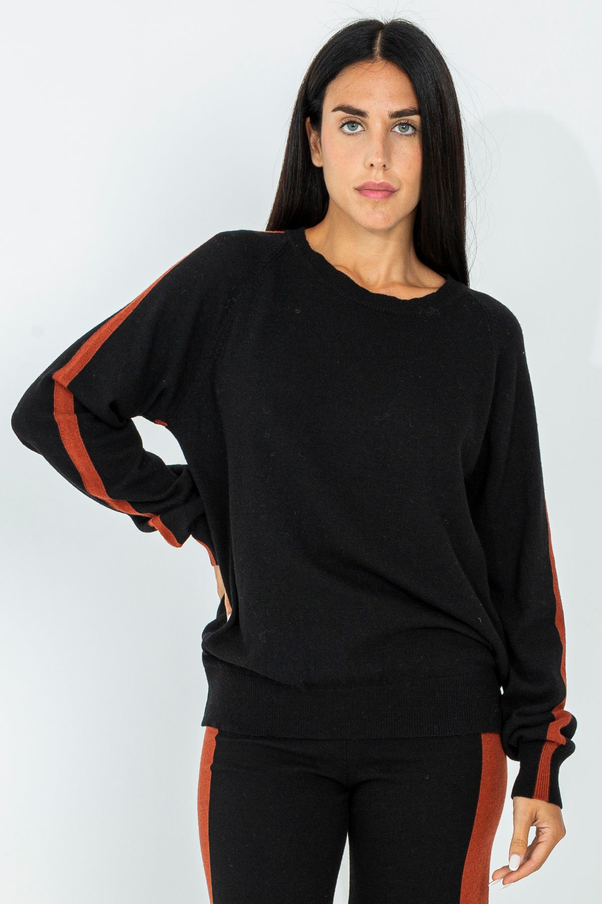 Maglia girocollo in misto cashmere