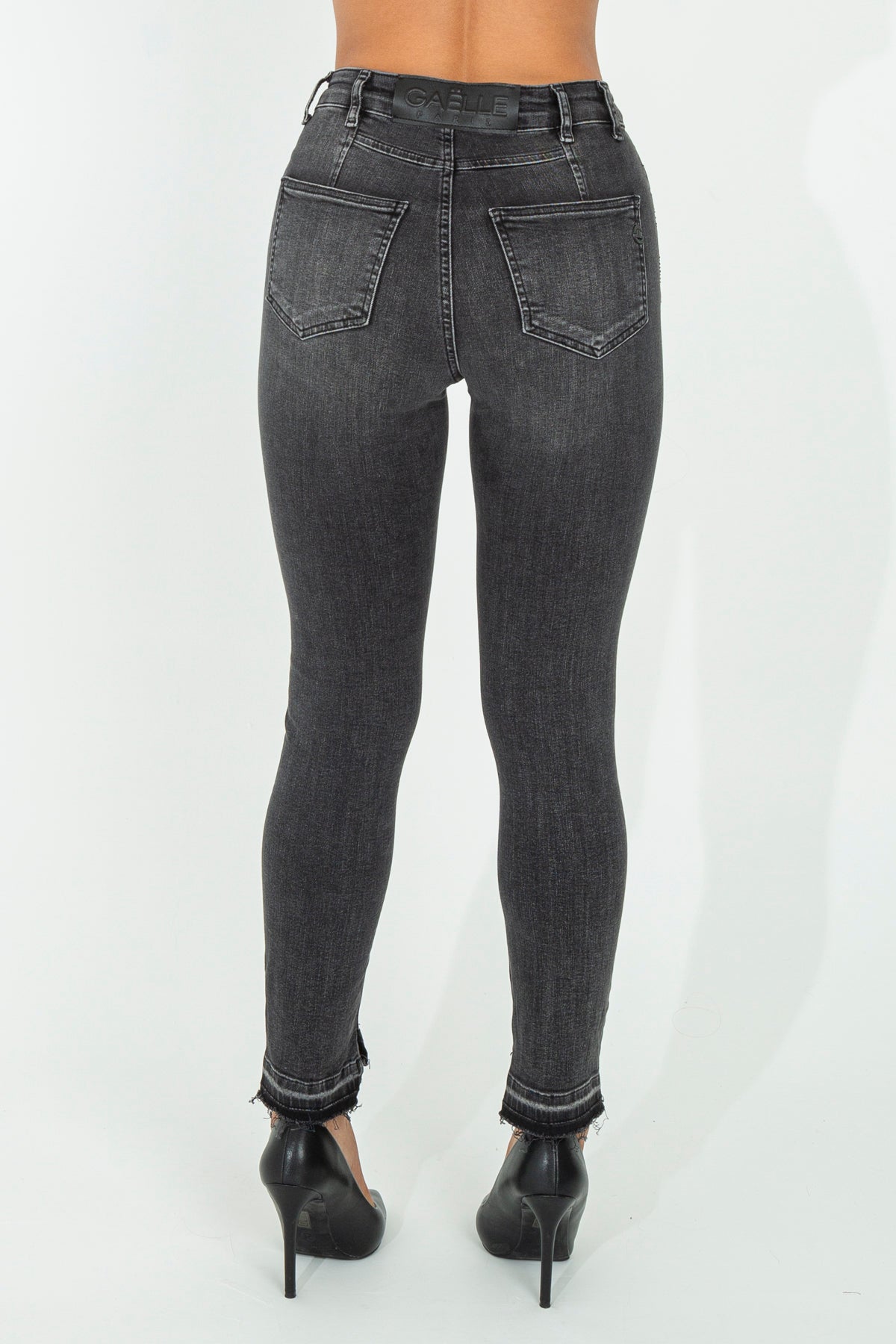 Jeans skinny con applicazioni