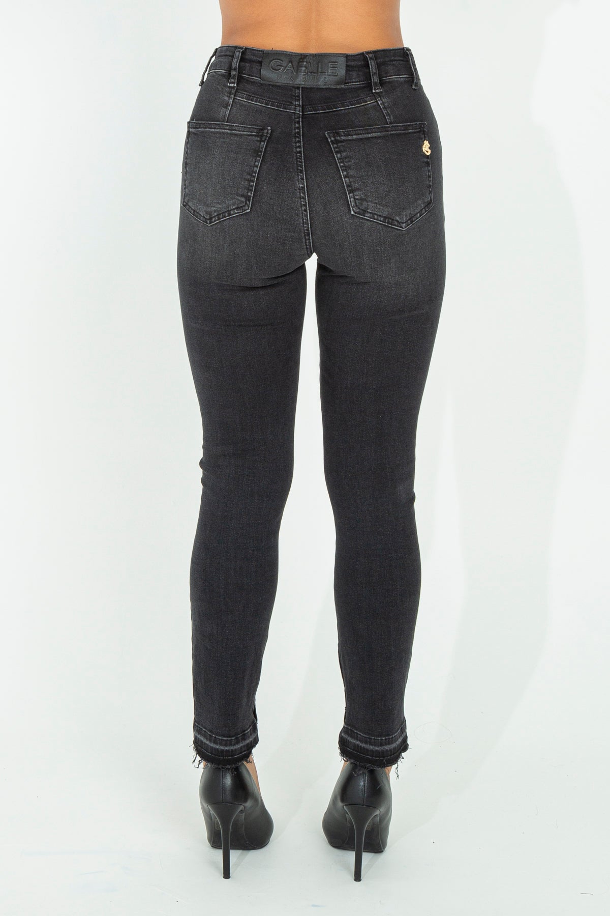 Jeans skinny a lavaggio medio