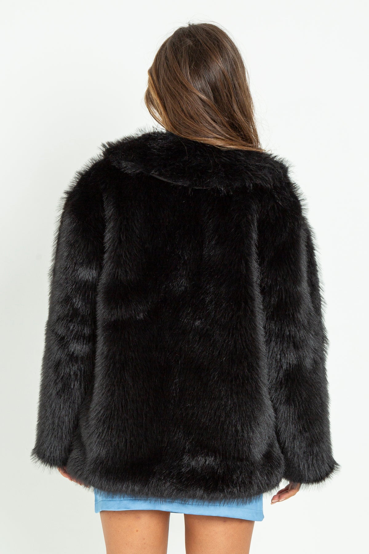 Pelliccia eco-fur con frange