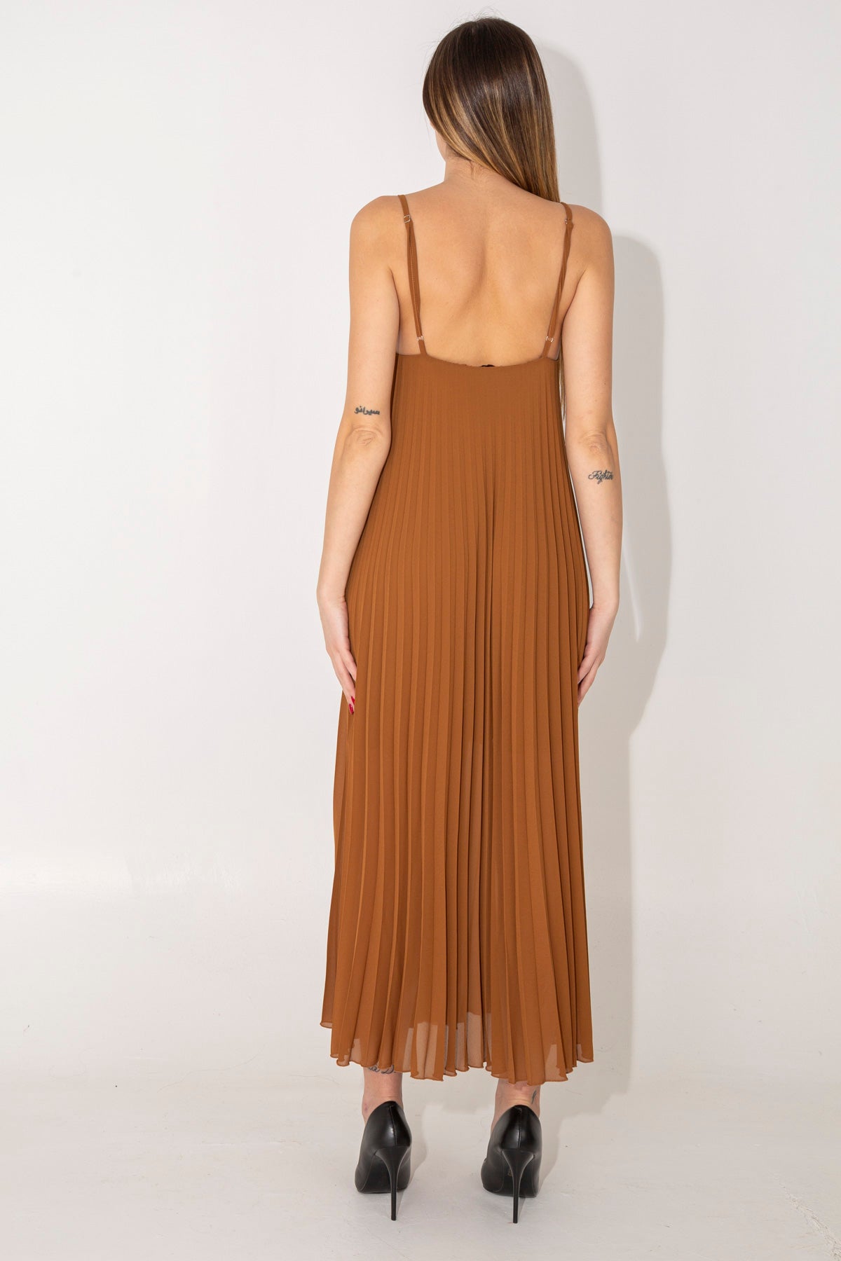 Long pleated dress