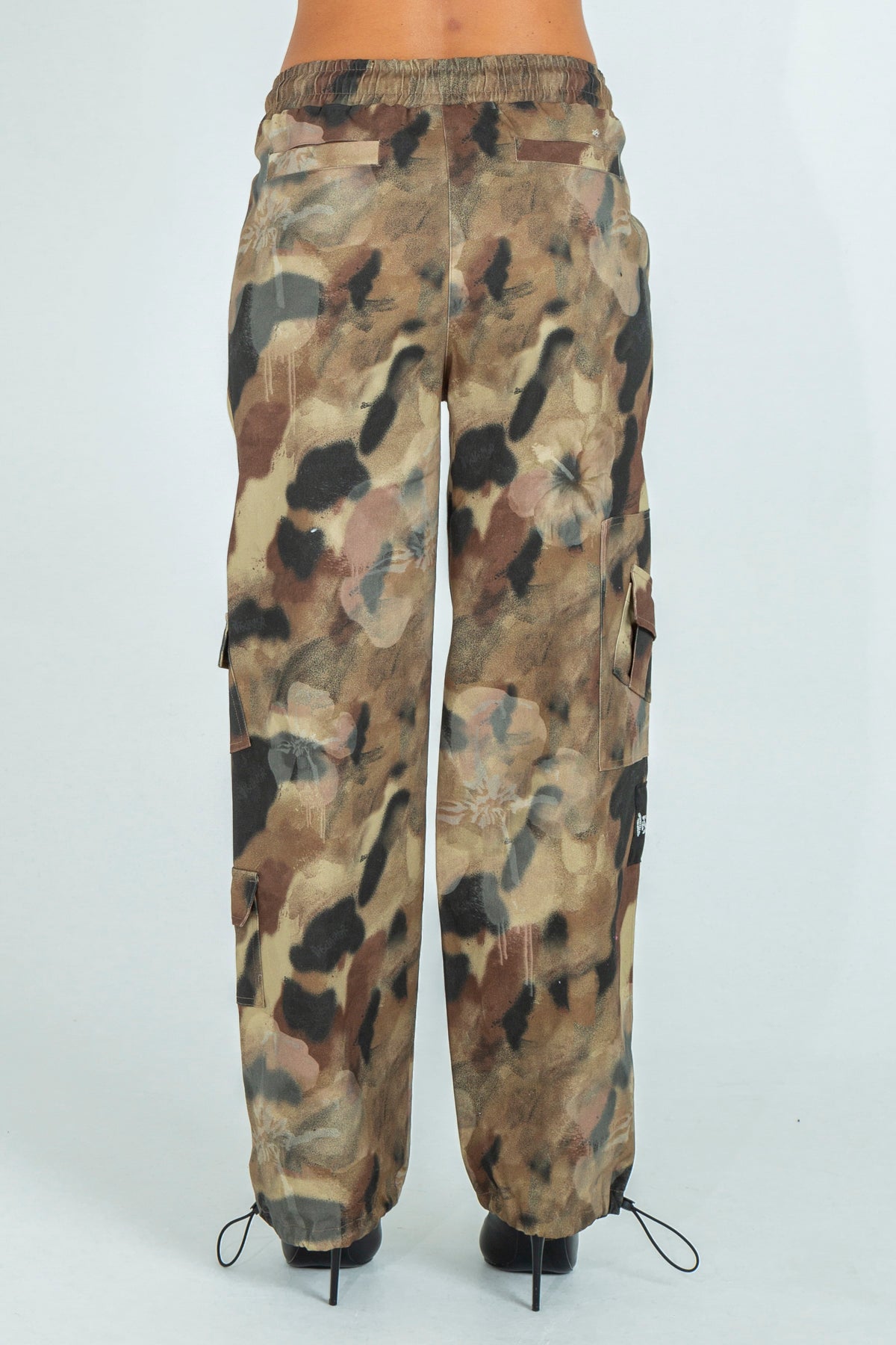 Pantaloni cargo camouflage