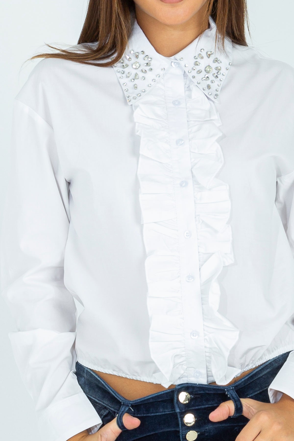 Camicia con rouches e colletto decorato