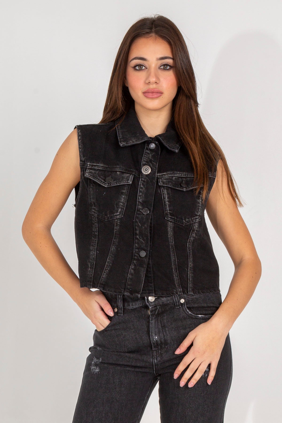 Sleeveless denim vest