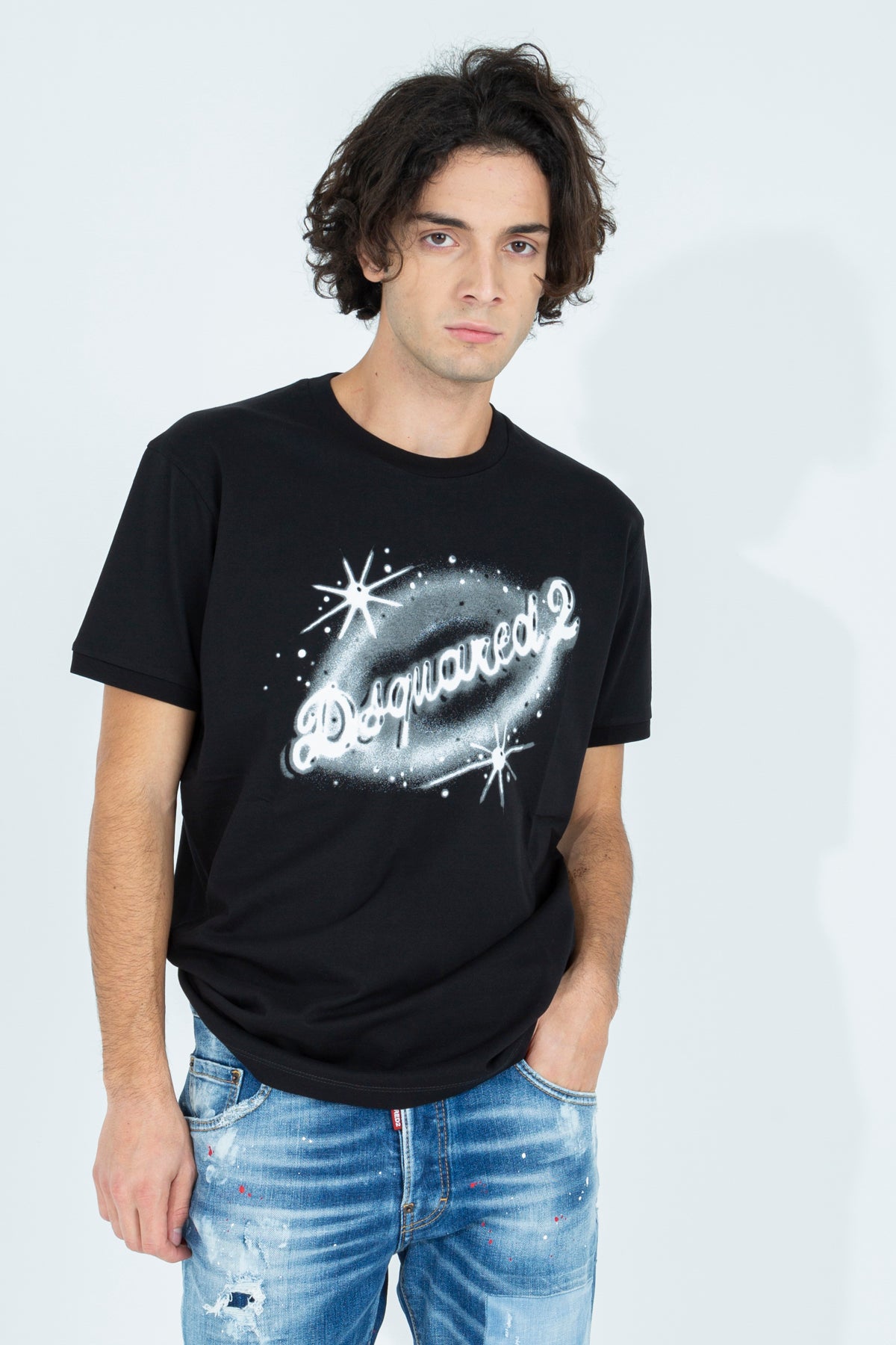 T-shirt con stampa frontale logata