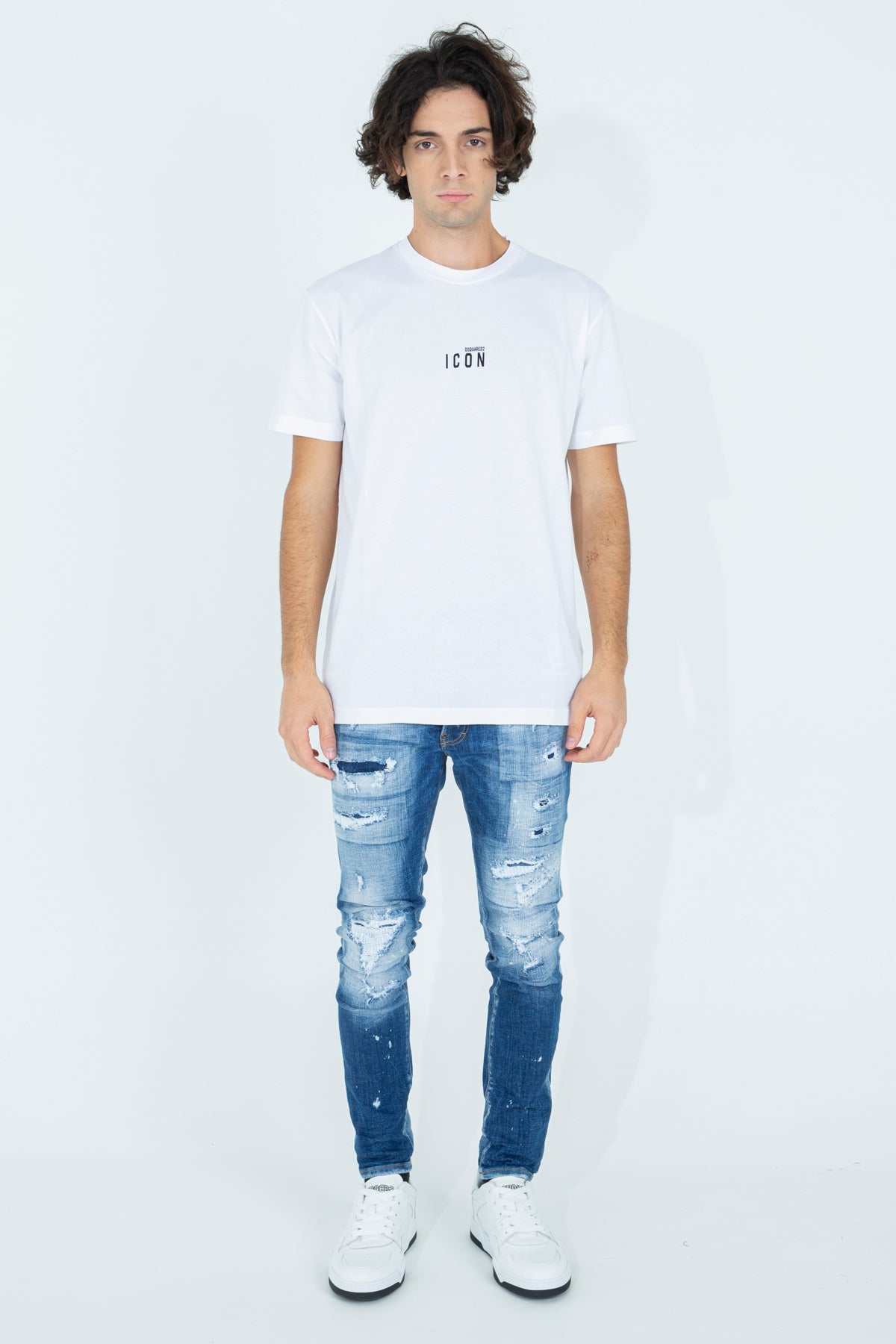 T-shirt basic con logo